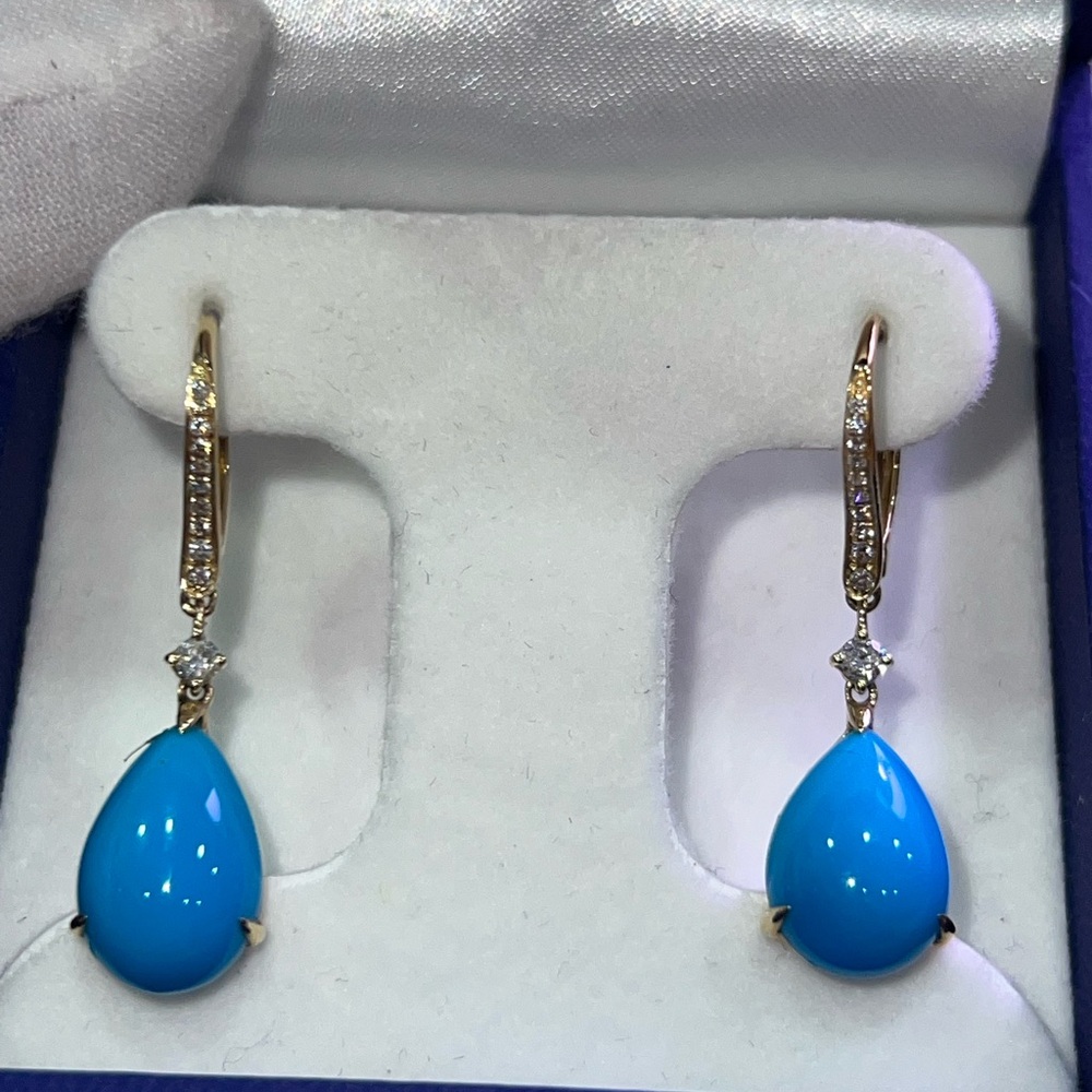 Elegant 14kt yellow gold turquoise Drop Earrings